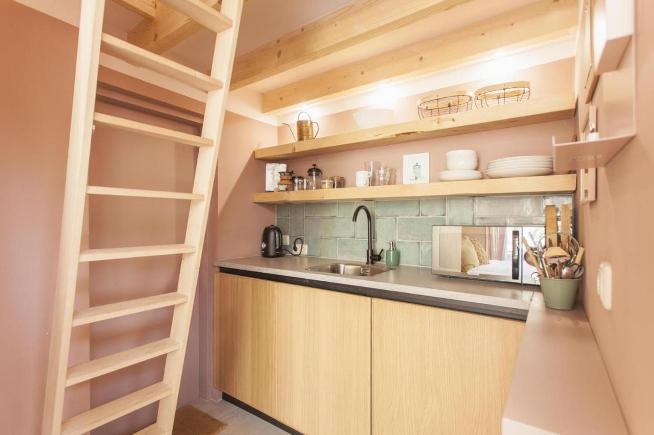 Lovely And Charming Guesthouse Near City Center, Close To Rotterdam Dordrecht Room photo